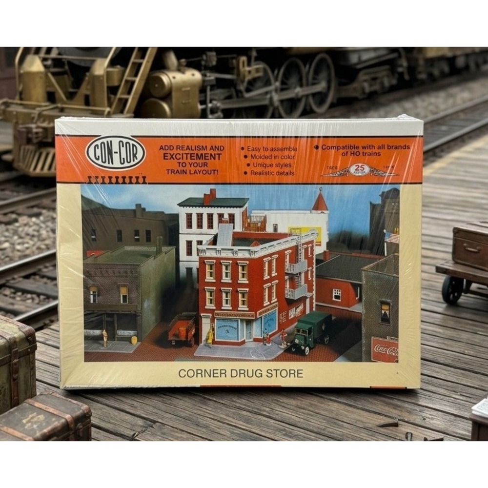 Con-cor Corner Drug Store HO Scale #911 Brand New Sealed